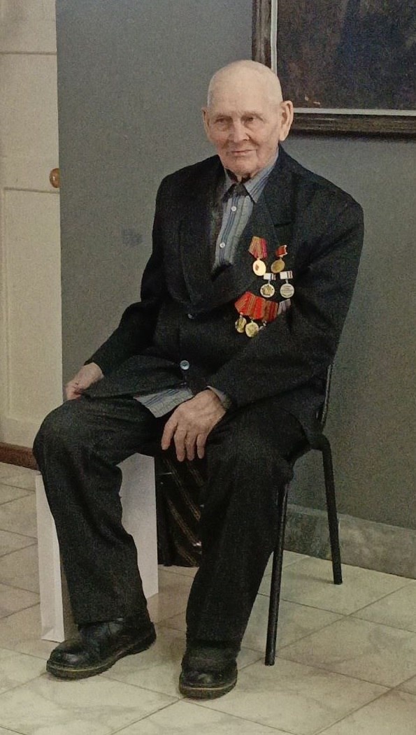 Поздравили с 95 летним юбилеем.