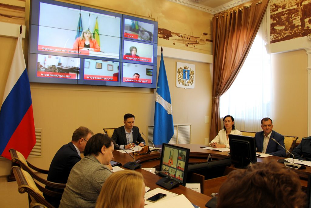 В Ульяновской области обсудили вопросы реализации антикоррупционной деятельности.