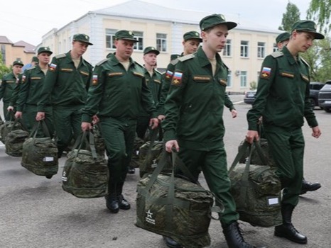 На территории Сурского района продолжается призывная компания граждан 1996 - 2008 года рождения на военную службу по призыву..
