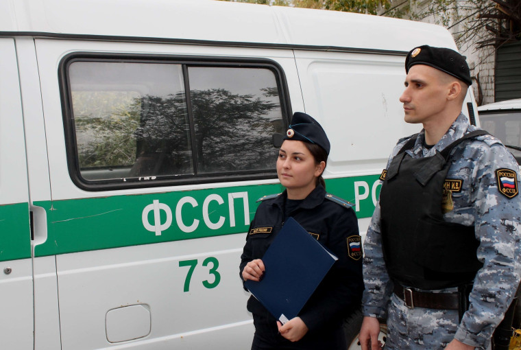 Приглашаем на службу. Приглашаем на службу.